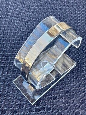 Hugo Boss Stainless Steel Men’s Cuff Bracelet – Sleek Modern Design